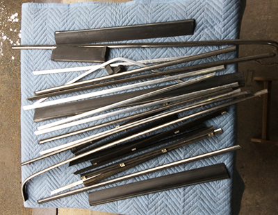 Moulures/Garnitures Côté Chrome Inox (9 Pièces) Pour Mercedes W123 Berline 4 Portes – Look Classique Et éternel !